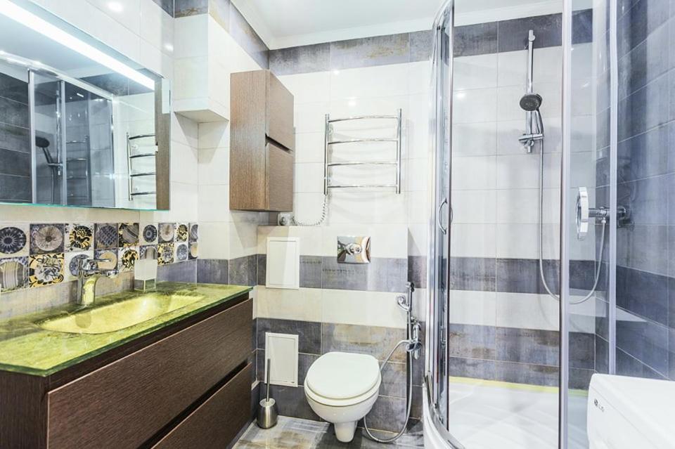 Панорамный Вид 15 Этаж. Набережная Днепра Kiew Exterior foto